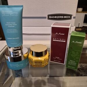 NEW Assorted Face Creams And Skin Care Marine Collagen Cleanser - Blue